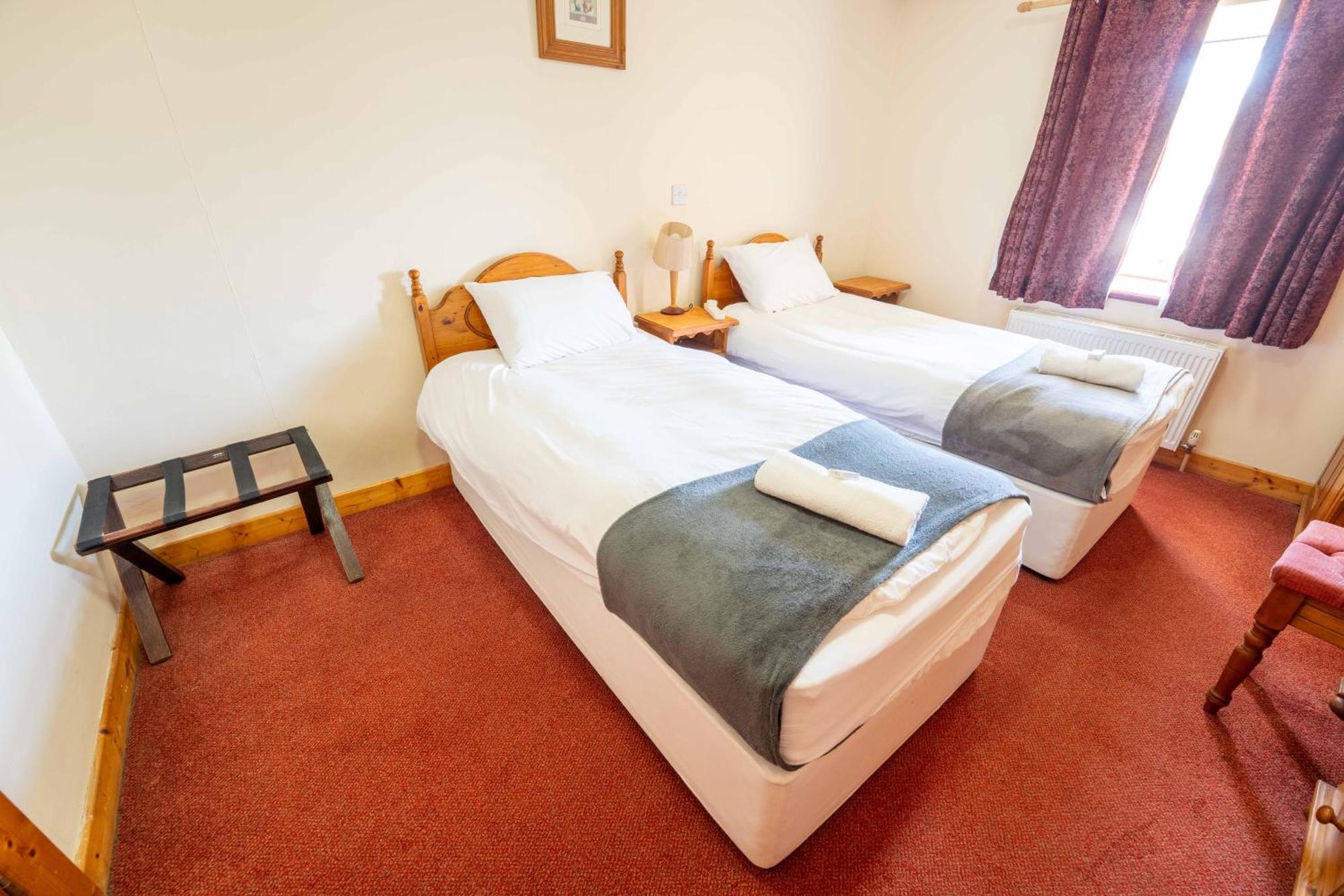 Hotel Aras Ghleann Cholm Cille Glencolumbkille Zewnętrze zdjęcie