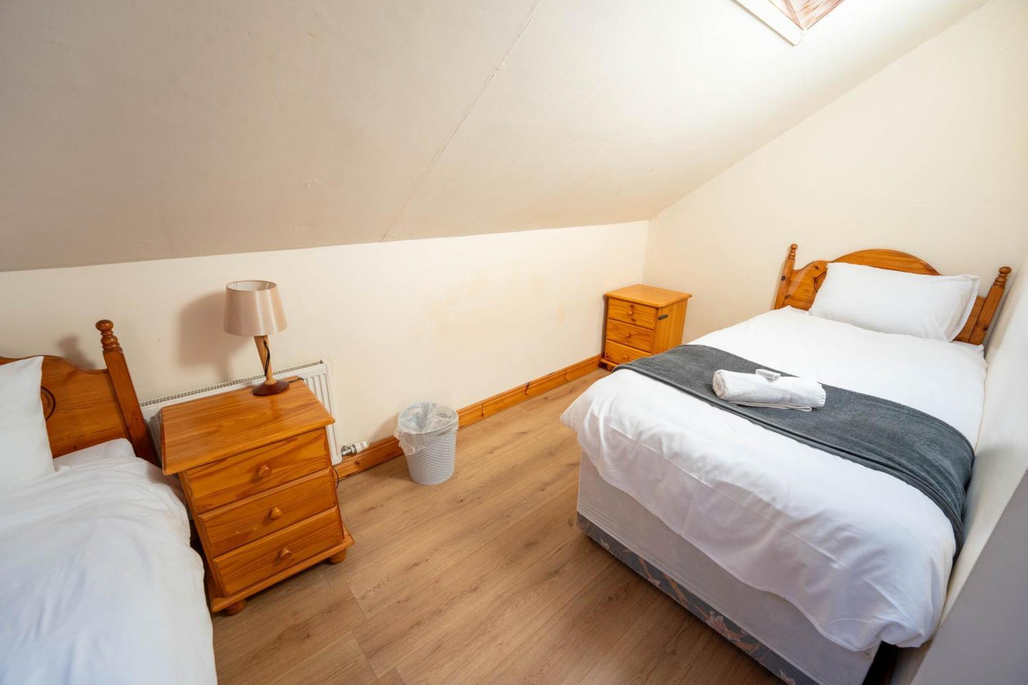 Hotel Aras Ghleann Cholm Cille Glencolumbkille Zewnętrze zdjęcie