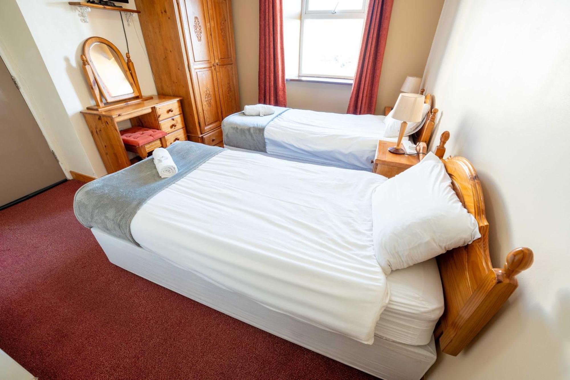 Hotel Aras Ghleann Cholm Cille Glencolumbkille Zewnętrze zdjęcie